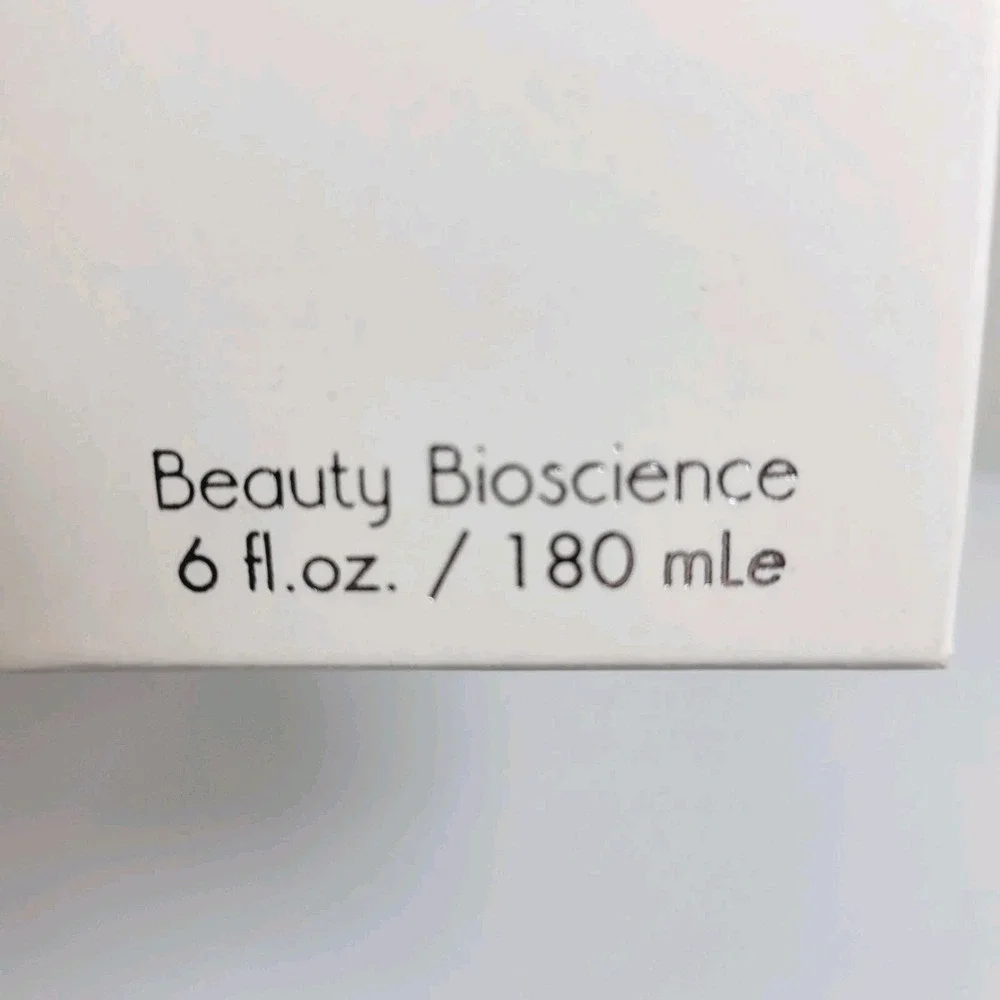 BeautyBio pH Balancing Facial Cleanser 6 fl oz 180 ml New in Box